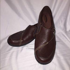 Brown Clark’s Loafers Size 11